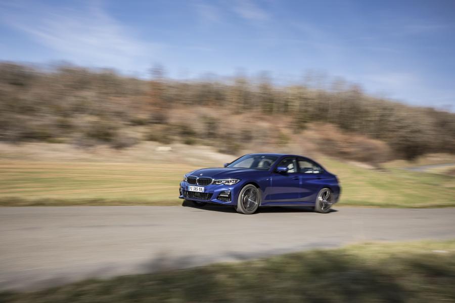  BMW 320d M Sport xDrive (G20) 2019 года  (WW) (фото 31 из 40)